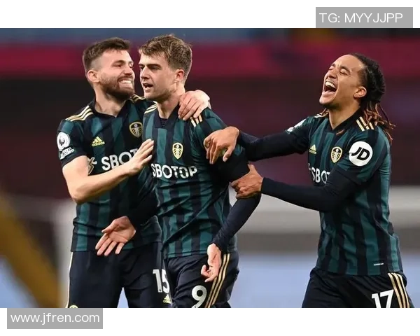 维尔茨堡踢球者与汉堡的精彩对决比分揭晓分析 维尔茨堡踢球者与汉堡的精彩对决比分揭晓分析