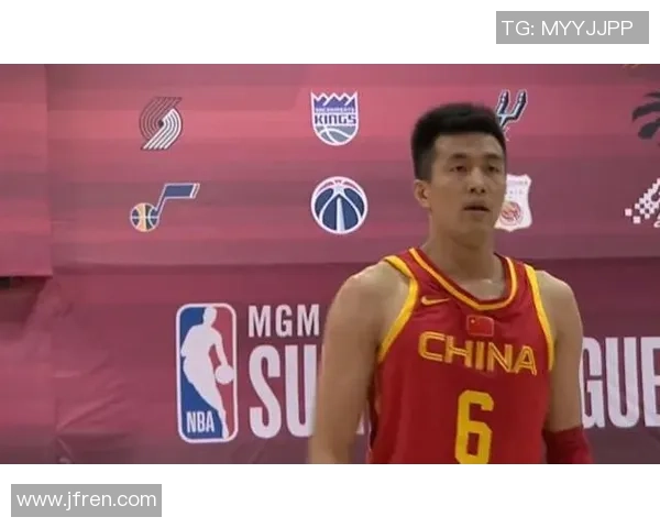 怒盖2米25伟人+晃倒对手劈扣 32岁辽宁旧将还能打 怒盖2米25伟人+晃倒对手劈扣 32岁辽宁旧将还能打